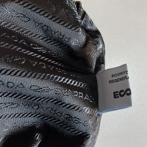 Re-Nylon Prada Wristlet - Picture 9 of 10